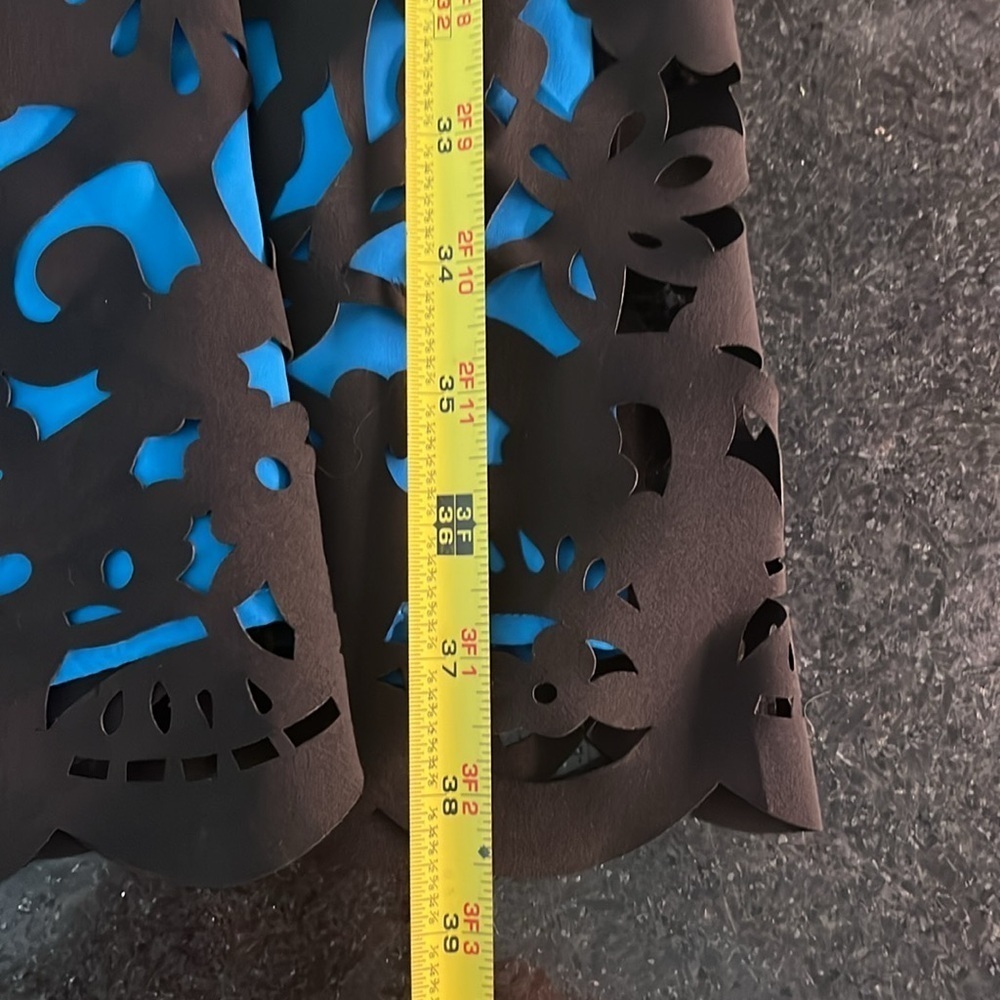 Nue by Shani Black and Blue Midi Dress - Picture 11 of 12